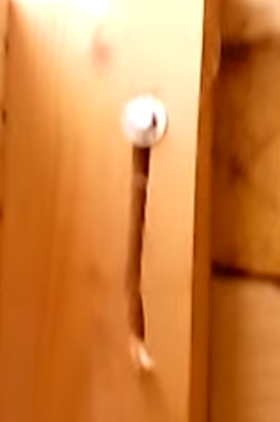 б8
